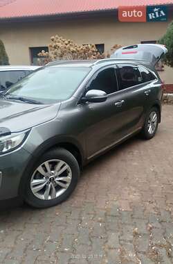 Внедорожник / Кроссовер Kia Sorento 2016 в 