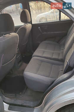 Внедорожник / Кроссовер Kia Sorento 2003 в 