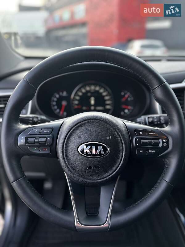 Позашляховик / Кросовер Kia Sorento 2015 в Києві
