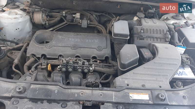 Внедорожник / Кроссовер Kia Sorento 2010 в Харькове