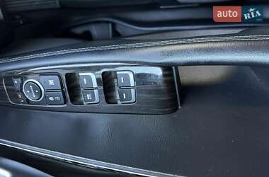 Позашляховик / Кросовер Kia Sorento 2020 в 