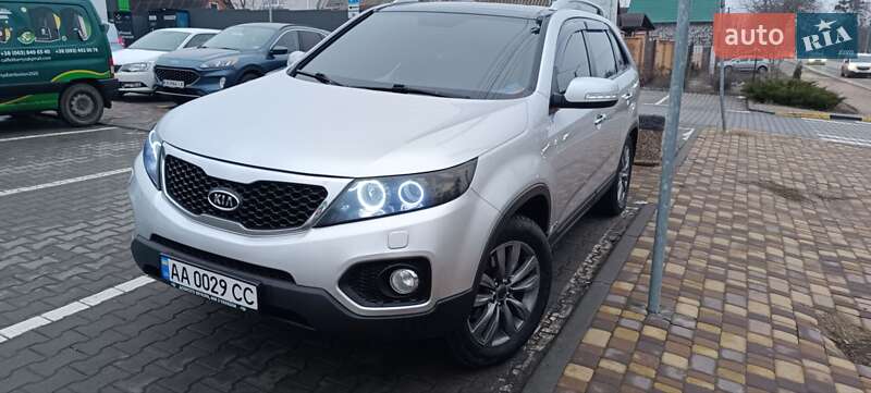 Внедорожник / Кроссовер Kia Sorento 2012 в Киеве