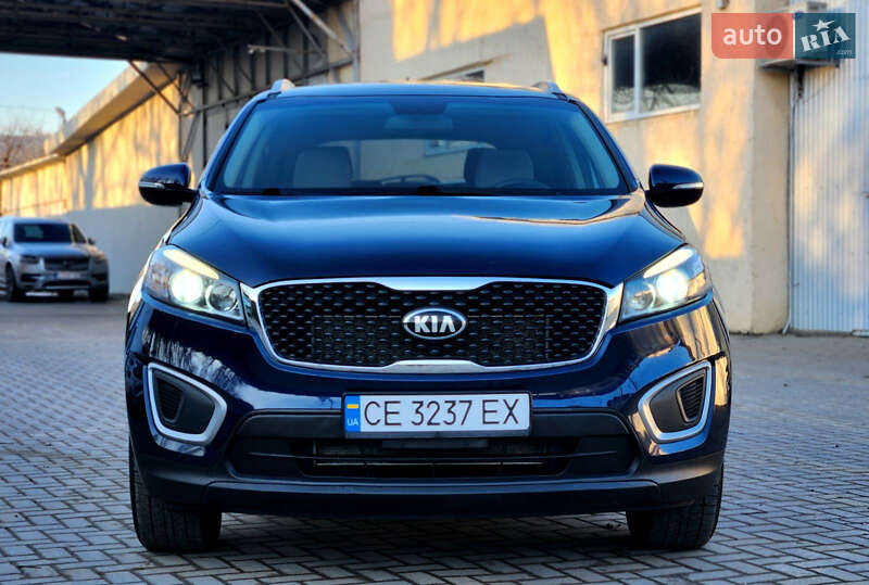 Внедорожник / Кроссовер Kia Sorento 2016 в Черновцах