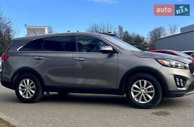 Позашляховик / Кросовер Kia Sorento 2017 в Львові