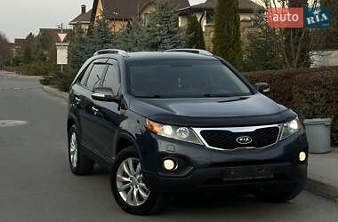 Позашляховик / Кросовер Kia Sorento 2011 в Добропіллі