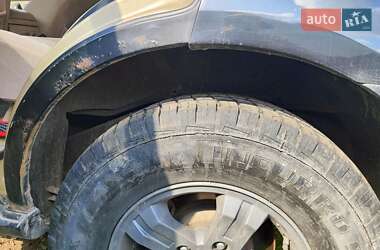 Внедорожник / Кроссовер Kia Sorento 2003 в 