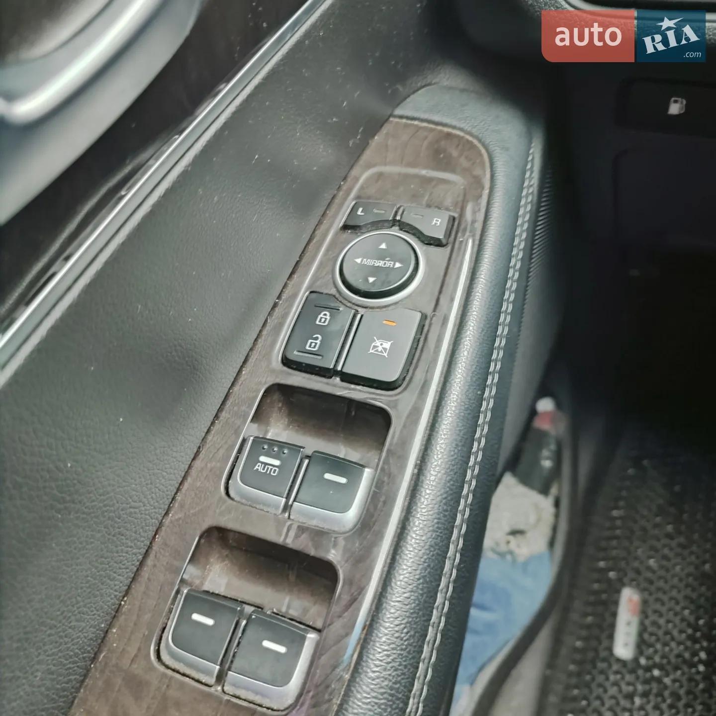 2017 Kia Sorento - мініатюра 9