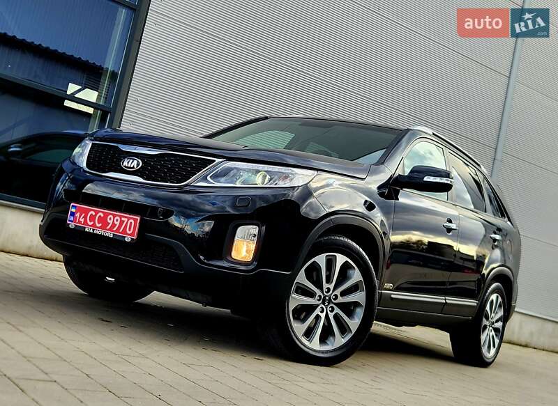 Позашляховик / Кросовер Kia Sorento 2015 в Івано-Франківську