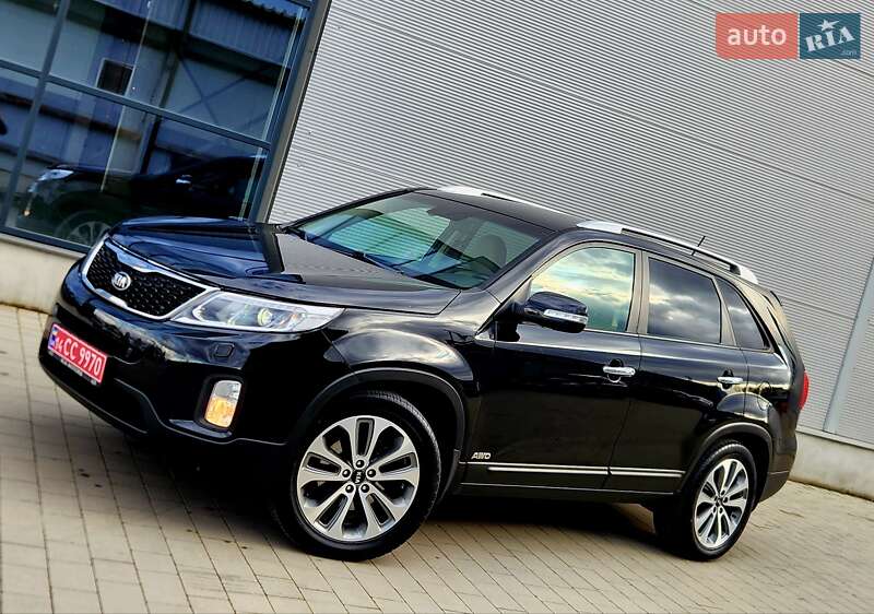 Позашляховик / Кросовер Kia Sorento 2015 в Івано-Франківську