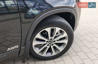 Внедорожник / Кроссовер Kia Sorento 2015 в 