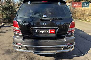 Внедорожник / Кроссовер Kia Sorento 2005 в 