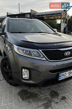 Внедорожник / Кроссовер Kia Sorento 2013 в 