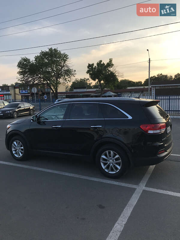 Позашляховик / Кросовер Kia Sorento 2015 в Одесі