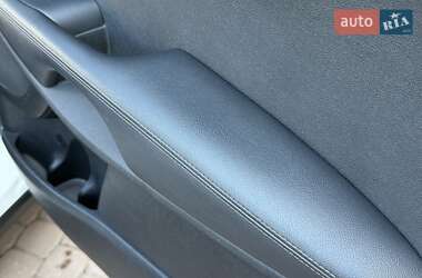 Внедорожник / Кроссовер Kia Sorento 2015 в 