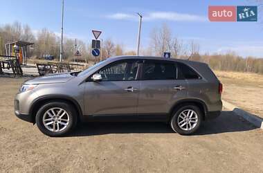 Внедорожник / Кроссовер Kia Sorento 2014 в 