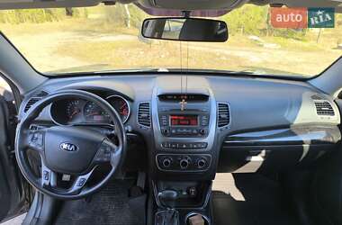 Внедорожник / Кроссовер Kia Sorento 2014 в 