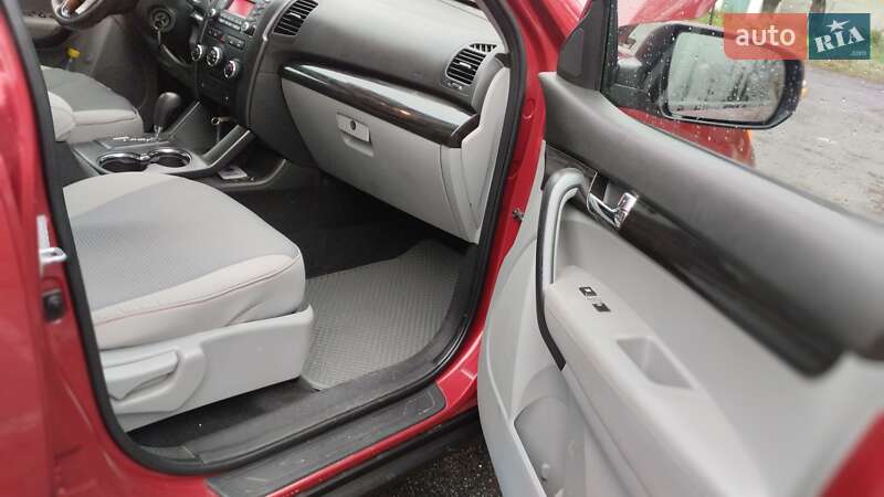 Внедорожник / Кроссовер Kia Sorento 2010 в Киеве фото 13 Внедорожник / Кроссовер Kia Sorento 2010 в Киеве