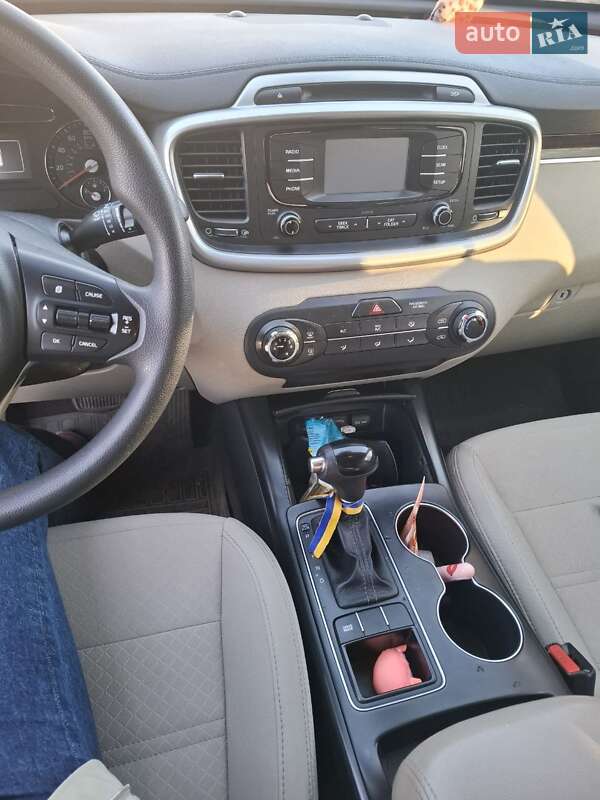 Внедорожник / Кроссовер Kia Sorento 2015 в Кицмани