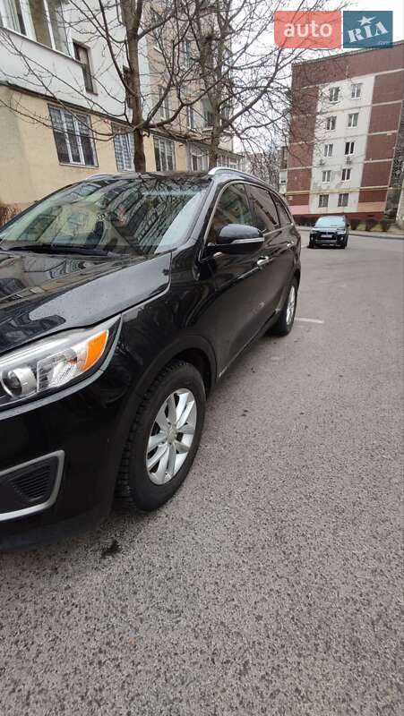 Внедорожник / Кроссовер Kia Sorento 2015 в Тернополе фото 9 Внедорожник / Кроссовер Kia Sorento 2015 в Тернополе