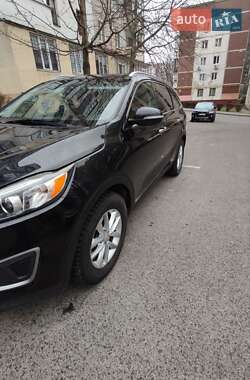 Внедорожник / Кроссовер Kia Sorento 2015 в 