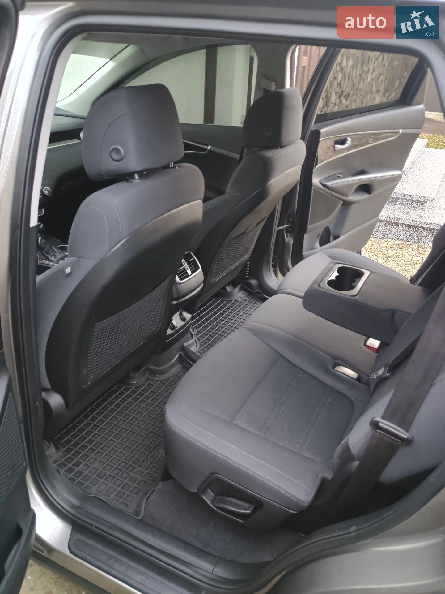 2017 Kia Sorento - мініатюра 16