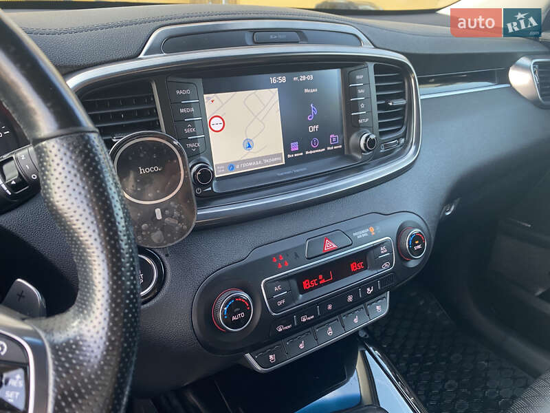 Внедорожник / Кроссовер Kia Sorento 2018 в Луцке
