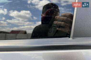 Внедорожник / Кроссовер Kia Sorento 2011 в 