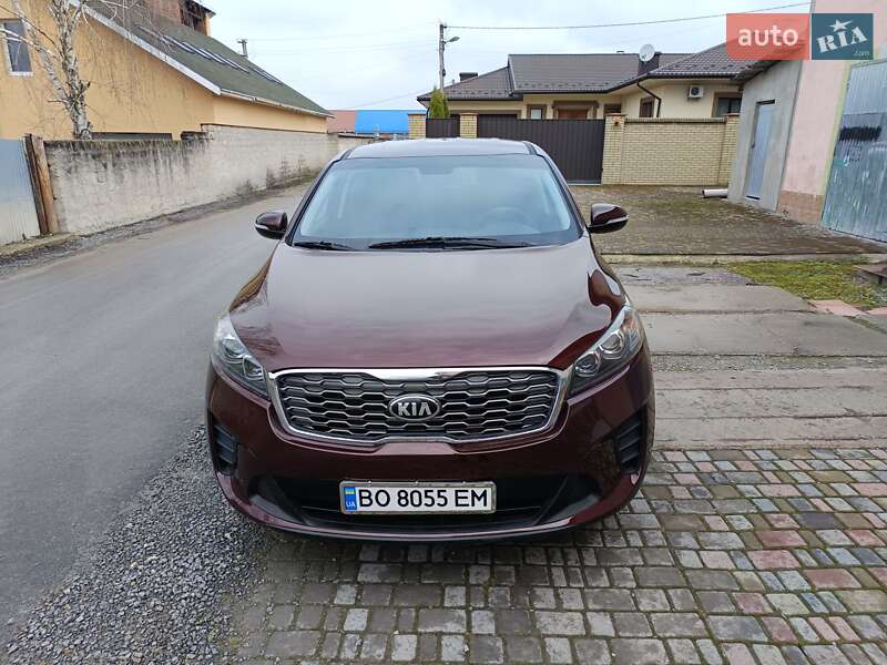 Позашляховик / Кросовер Kia Sorento 2018 в Чорткові