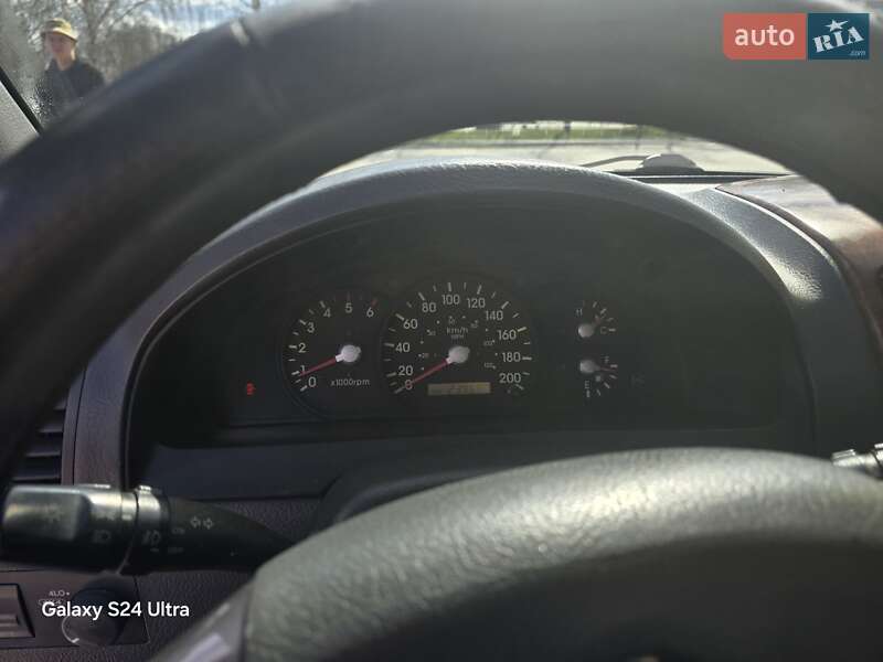 Позашляховик / Кросовер Kia Sorento 2002 в Сумах