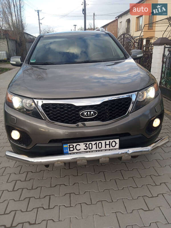 Внедорожник / Кроссовер Kia Sorento 2011 в Самборе фото 3 Внедорожник / Кроссовер Kia Sorento 2011 в Самборе