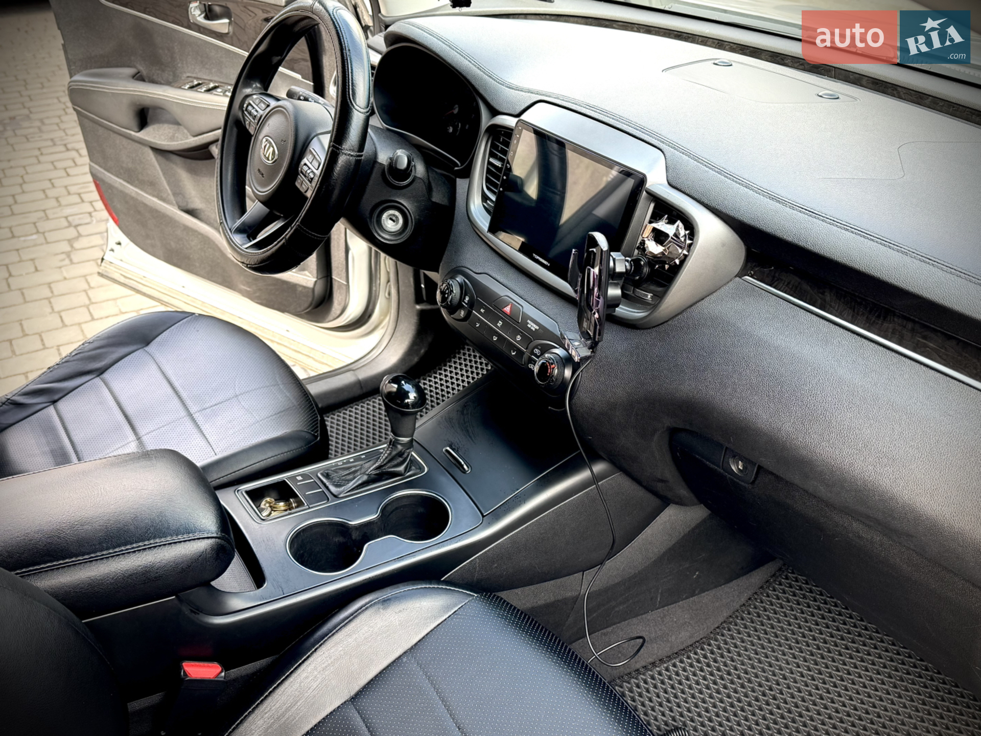 2015 Kia Sorento - мініатюра 11
