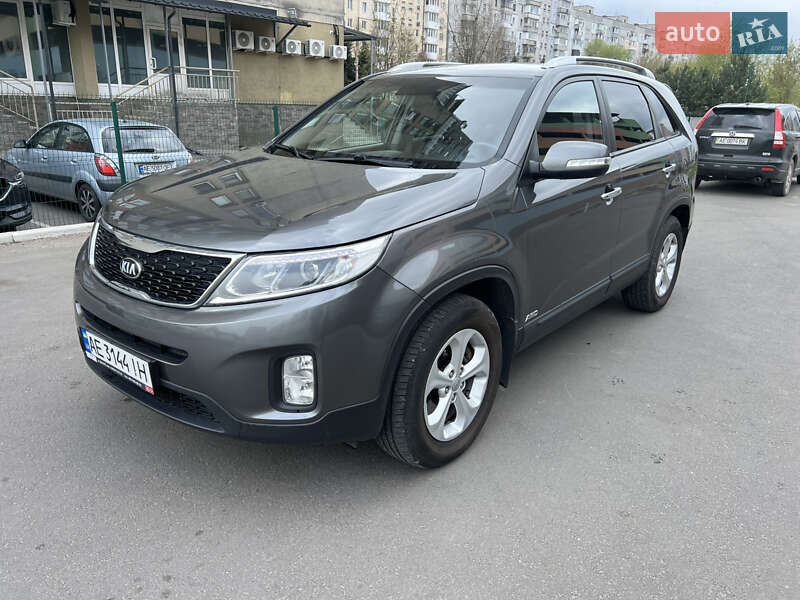 Внедорожник / Кроссовер Kia Sorento 2013 в 