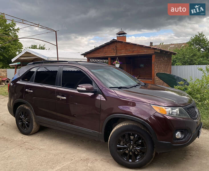 Внедорожник / Кроссовер Kia Sorento 2010 в 