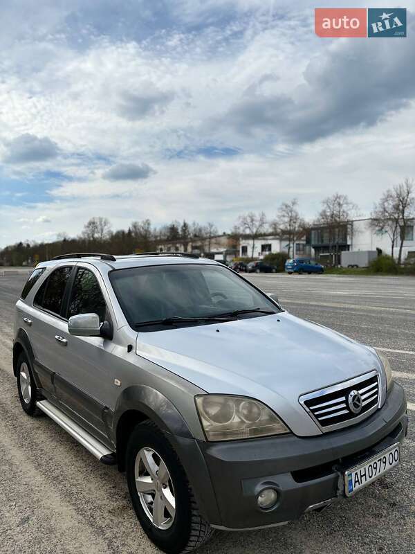 Позашляховик / Кросовер Kia Sorento 2004 в Кременчуці