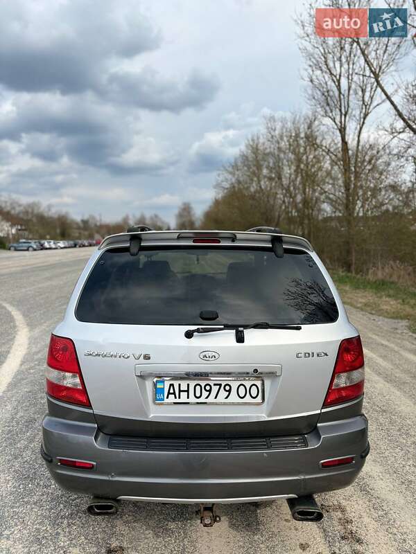 Позашляховик / Кросовер Kia Sorento 2004 в Кременчуці