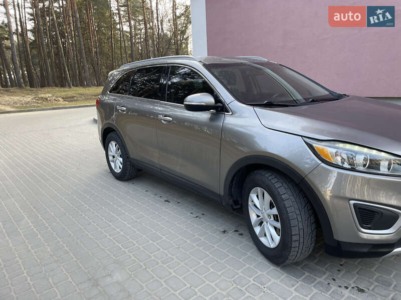 Внедорожник / Кроссовер Kia Sorento 2016 в Львове