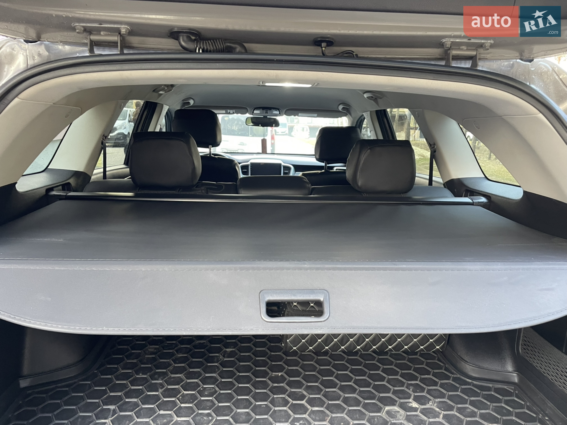 2016 Kia Sorento - мініатюра 21