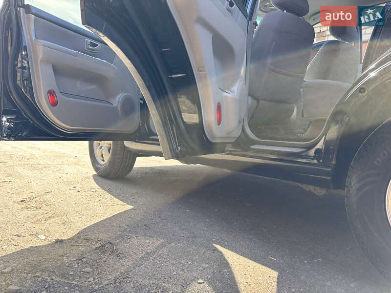 Позашляховик / Кросовер Kia Sorento 2008 в Луцьку фото 16 Позашляховик / Кросовер Kia Sorento 2008 в Луцьку