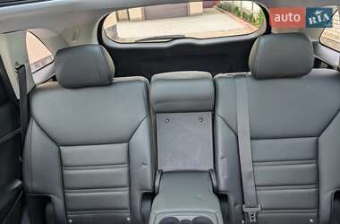 Внедорожник / Кроссовер Kia Sorento 2015 в 