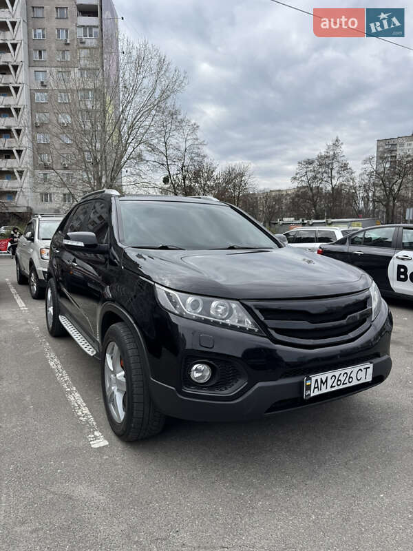Внедорожник / Кроссовер Kia Sorento 2010 в Овруче