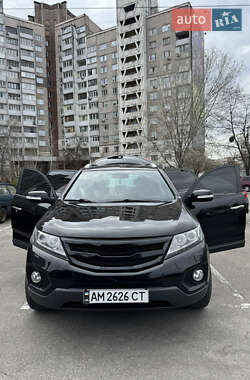 Внедорожник / Кроссовер Kia Sorento 2010 в 