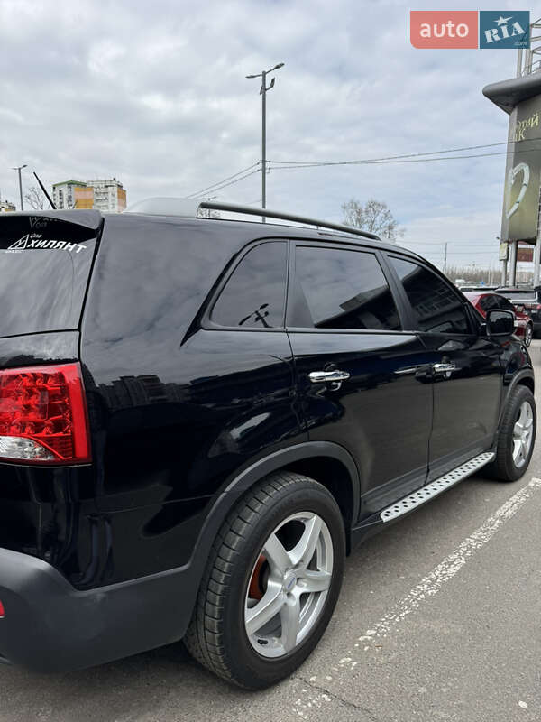 Внедорожник / Кроссовер Kia Sorento 2010 в Овруче