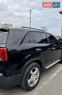 Внедорожник / Кроссовер Kia Sorento 2010 в 