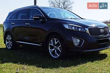 Позашляховик / Кросовер Kia Sorento 2015 в 