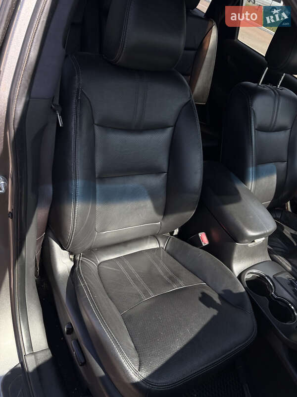 Позашляховик / Кросовер Kia Sorento 2012 в Житомирі