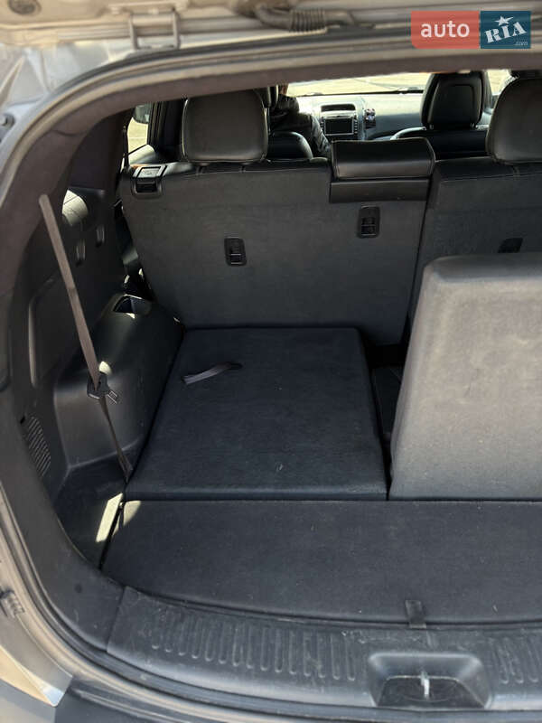 Позашляховик / Кросовер Kia Sorento 2012 в Житомирі