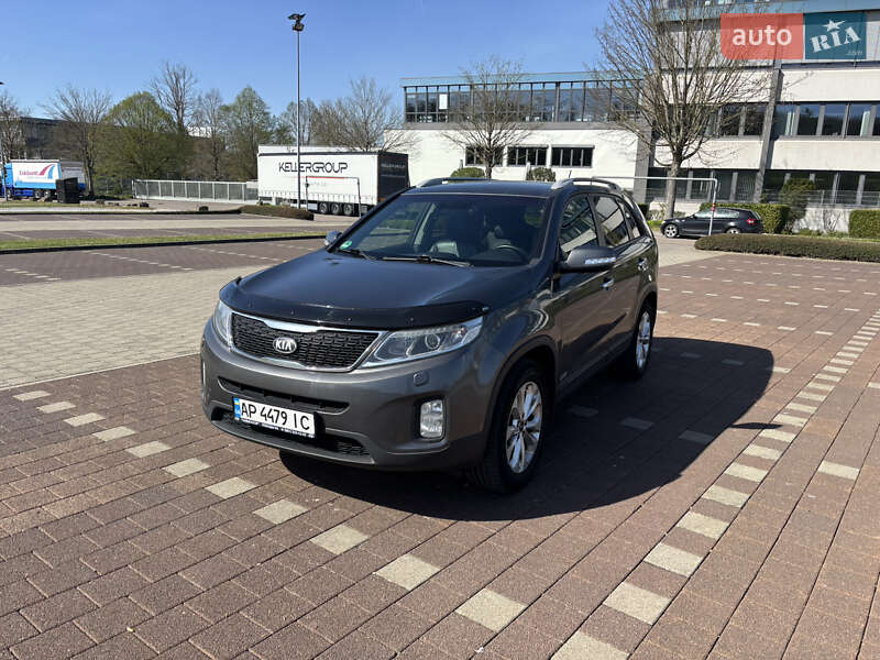 Позашляховик / Кросовер Kia Sorento 2014 в Івано-Франківську