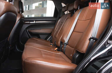 Внедорожник / Кроссовер Kia Sorento 2010 в 