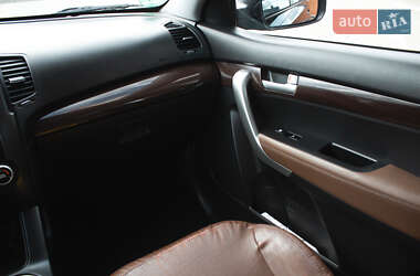 Внедорожник / Кроссовер Kia Sorento 2010 в 