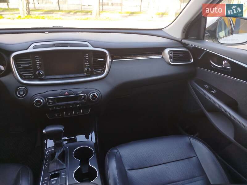 Внедорожник / Кроссовер Kia Sorento 2018 в Черкассах